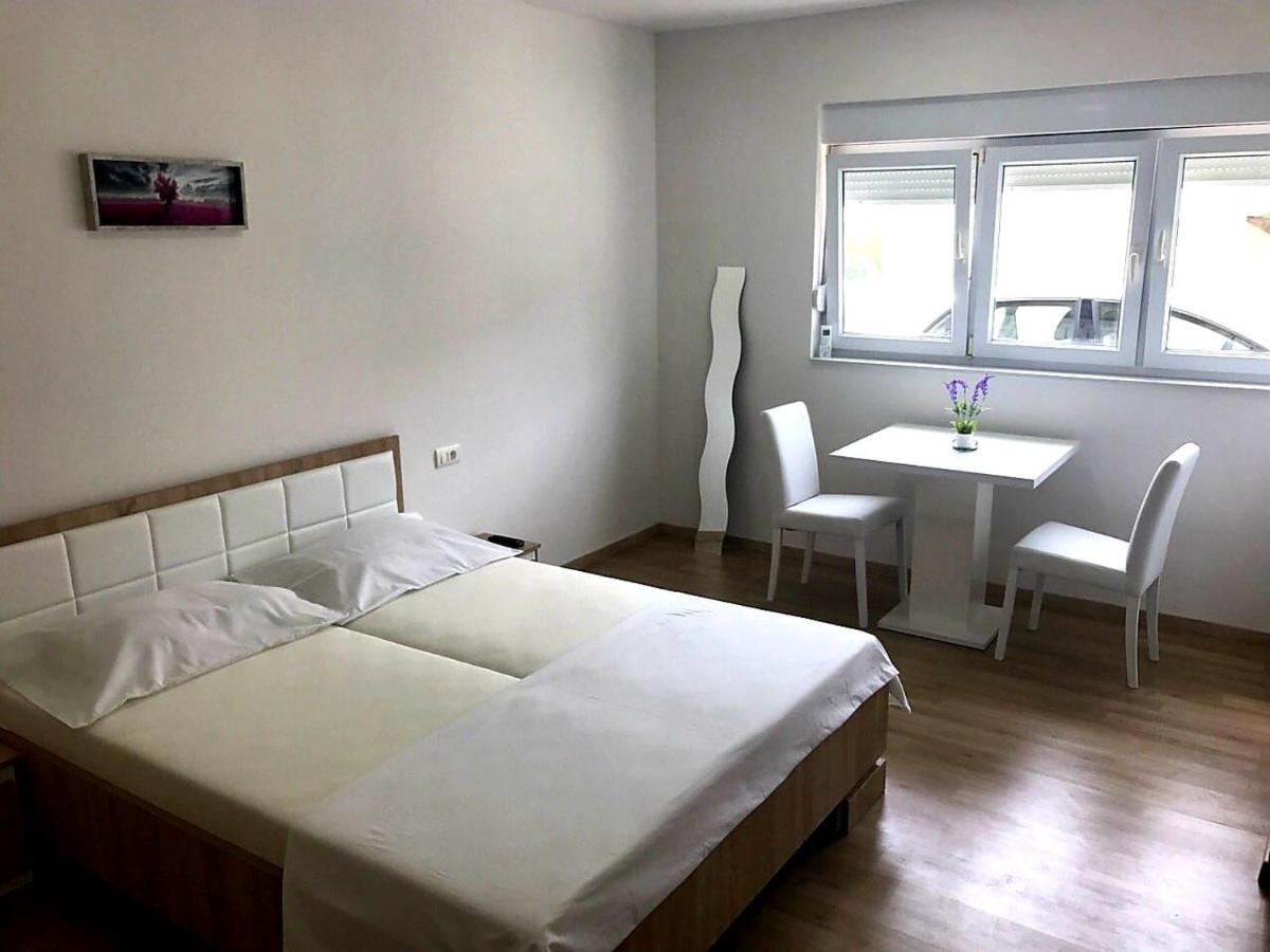 Apartmani Maki Omiš Extérieur photo